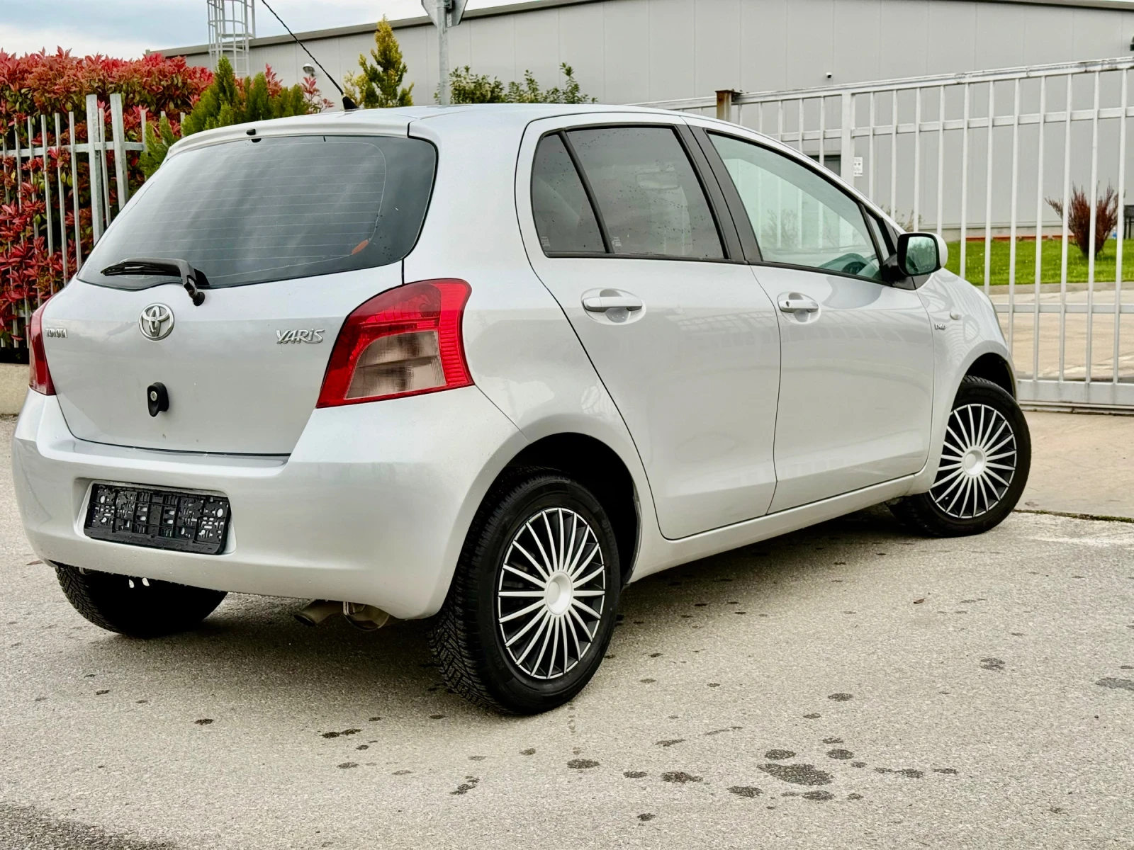 Toyota Yaris 1.4 D4D/ 90��./ ��������/ ����������/ ���������  | Mobile.bg � ����������� 4