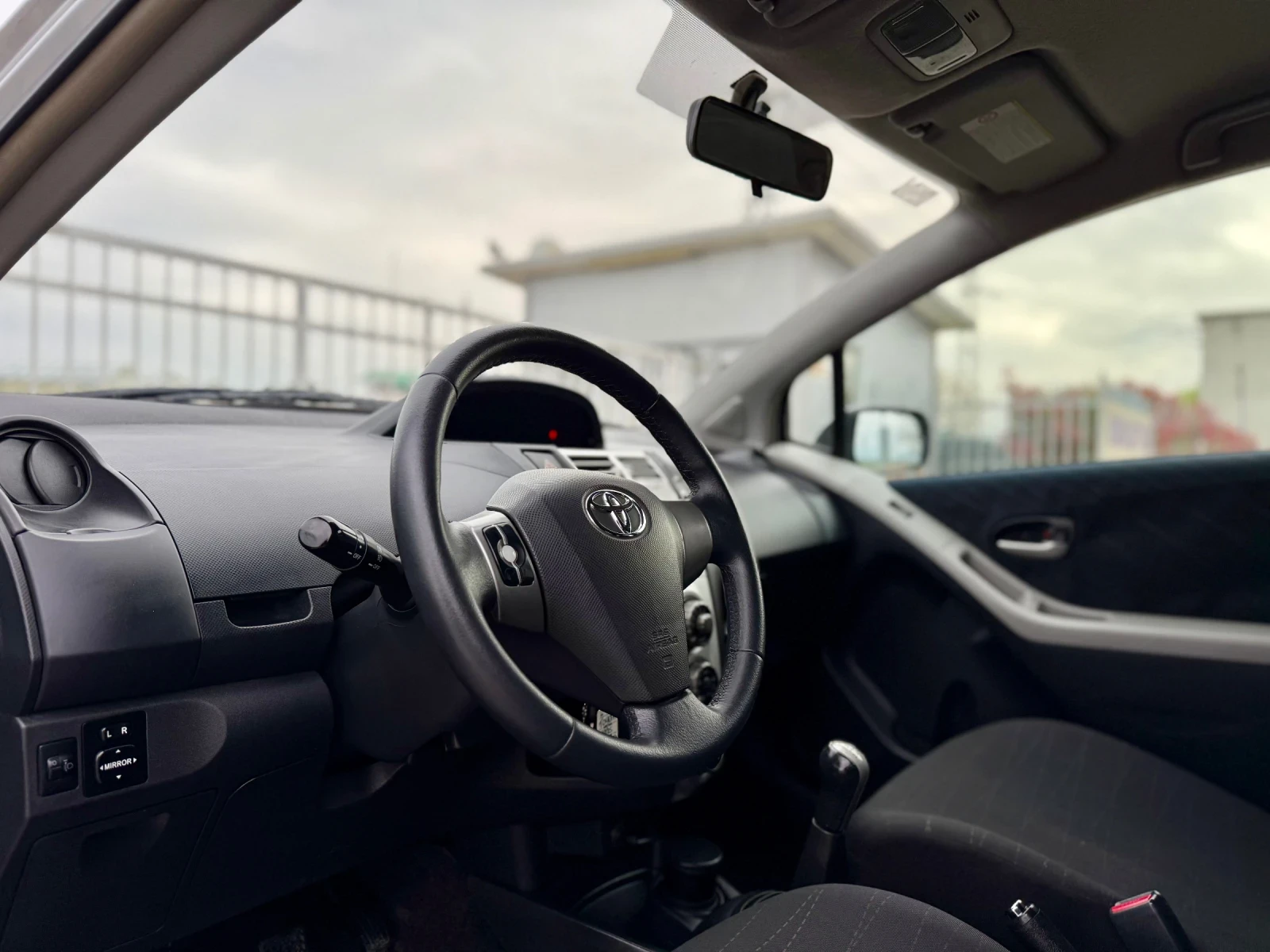 Toyota Yaris 1.4 D4D/ 90��./ ��������/ ����������/ ���������  | Mobile.bg � ����������� 8