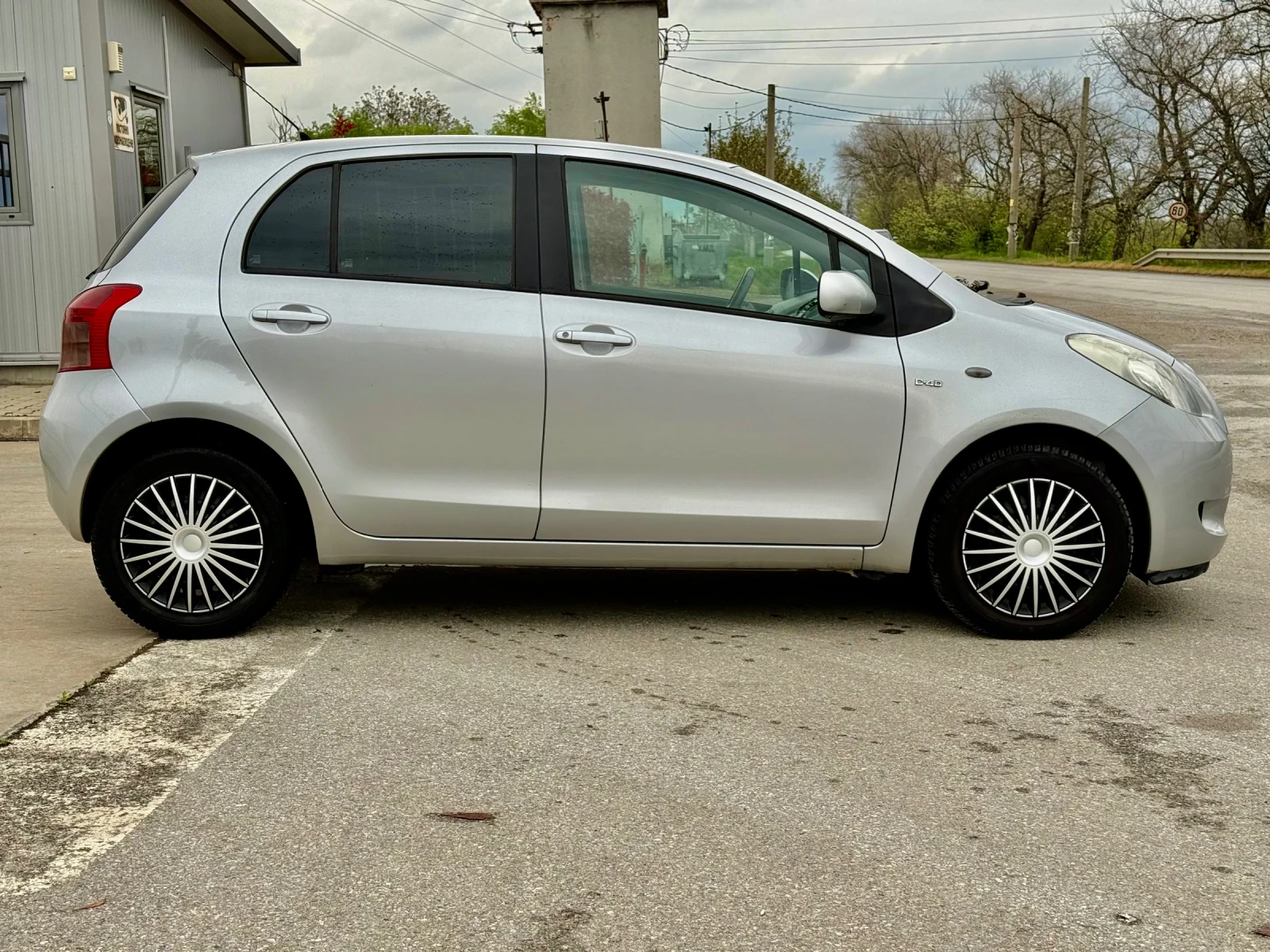 Toyota Yaris 1.4 D4D/ 90��./ ��������/ ����������/ ���������  | Mobile.bg � ����������� 6