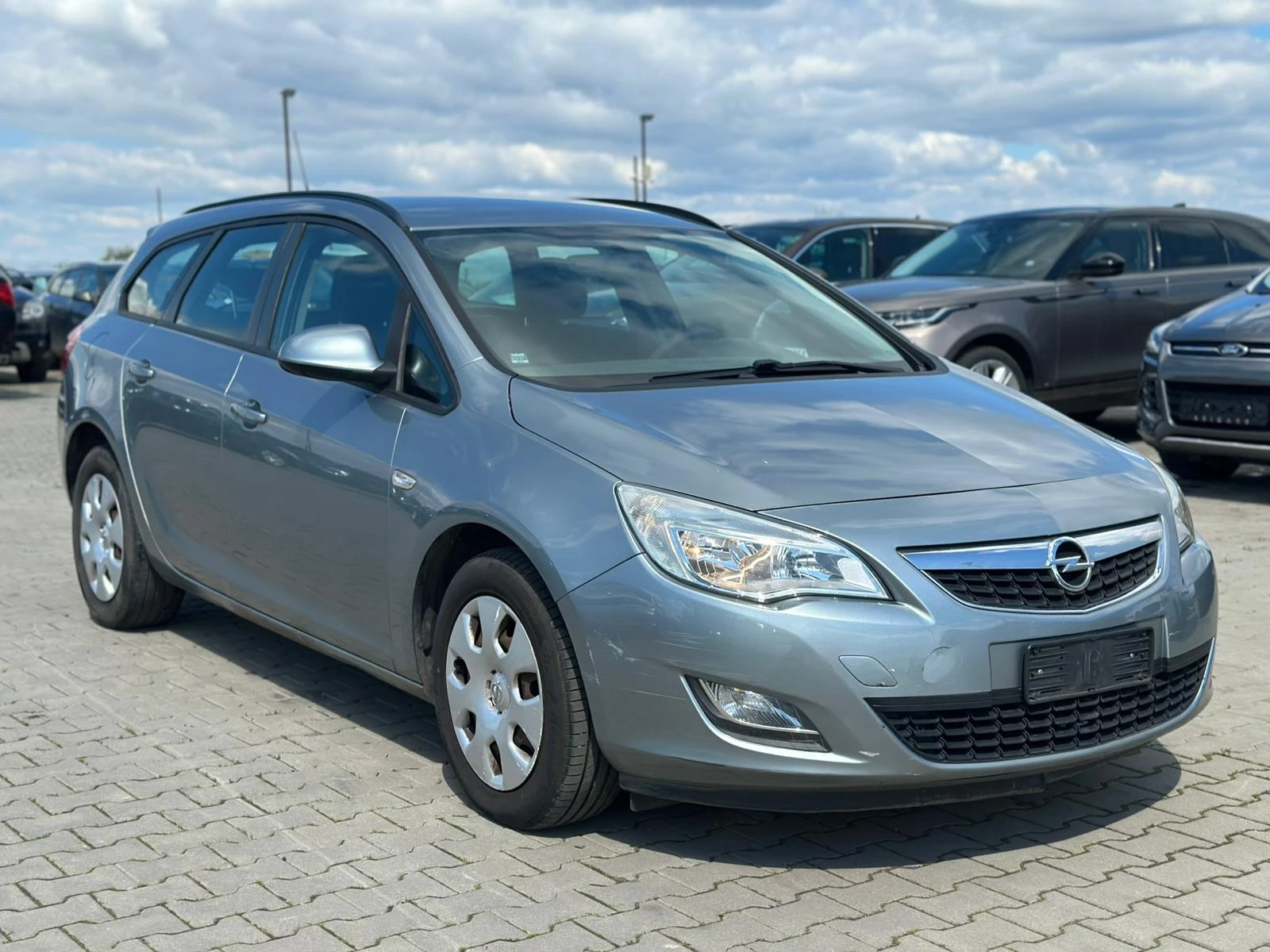Opel Astra / SPORT TOURER / 1.7D / 110HP / , снимка 7 - Автомобили и джипове - 54369891