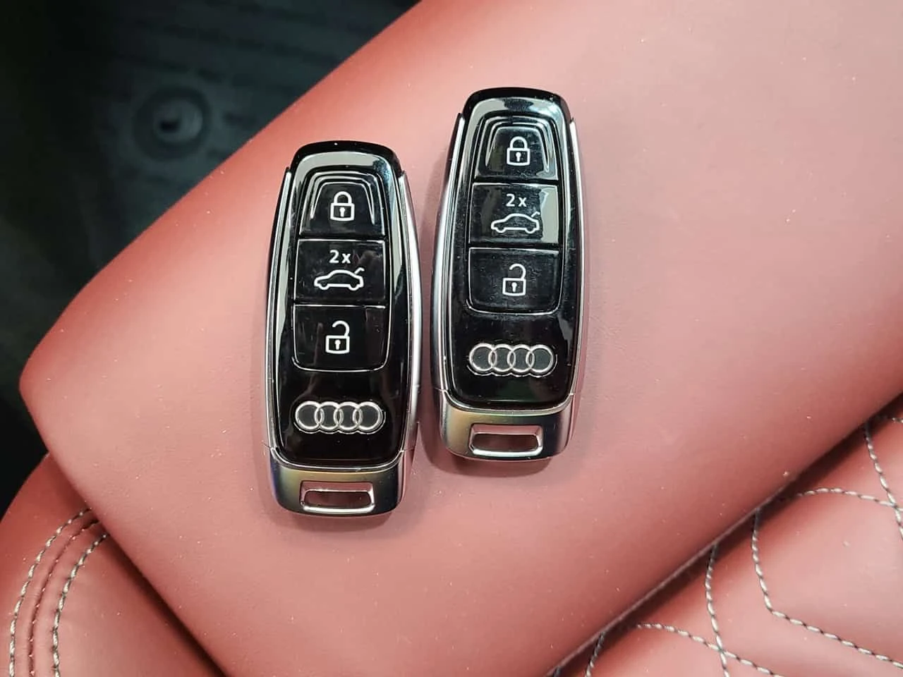 Audi SQ8  e-tron Sportback PREMIUM PLUS , снимка 8 - Автомобили и джипове - 54677527