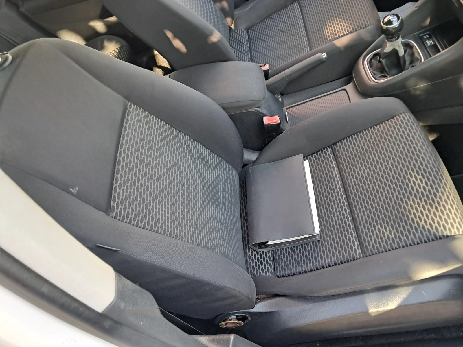 VW Golf 1600 . 102 ks gaz benzin, снимка 8 - Автомобили и джипове - 54810936
