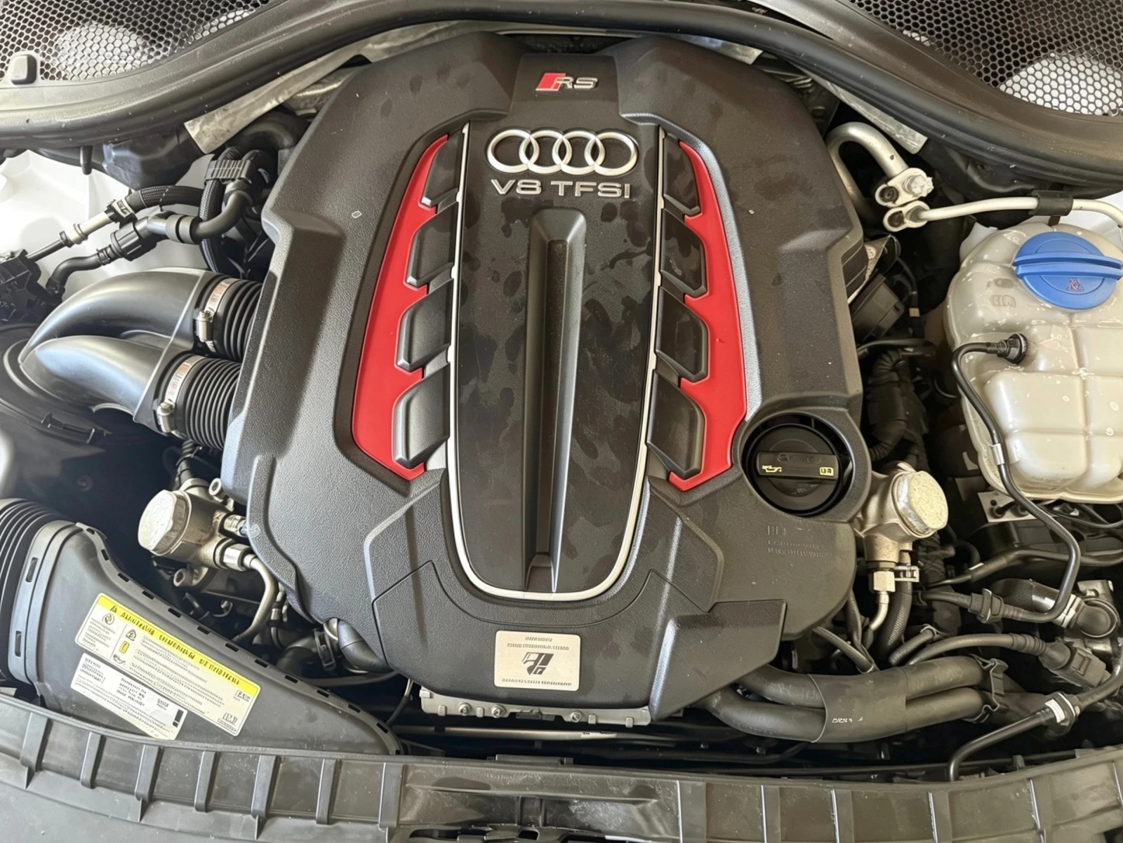 Audi Rs6 4.0TFSI QUATTRO | НА ЧАСТИ | , снимка 7 - Автомобили и джипове - 54929484