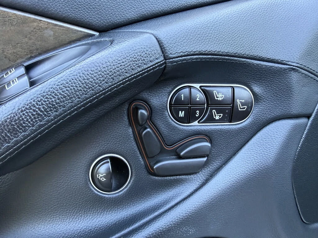 Mercedes-Benz SL 500 550* DESIGNO* ПОДГРЕВ* ОБДУХВАНЕ* МАСАЖ, снимка 14 - Автомобили и джипове - 54972831
