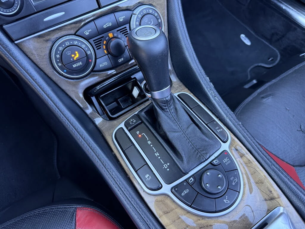 Mercedes-Benz SL 500 550* DESIGNO* ПОДГРЕВ* ОБДУХВАНЕ* МАСАЖ, снимка 13 - Автомобили и джипове - 54972831