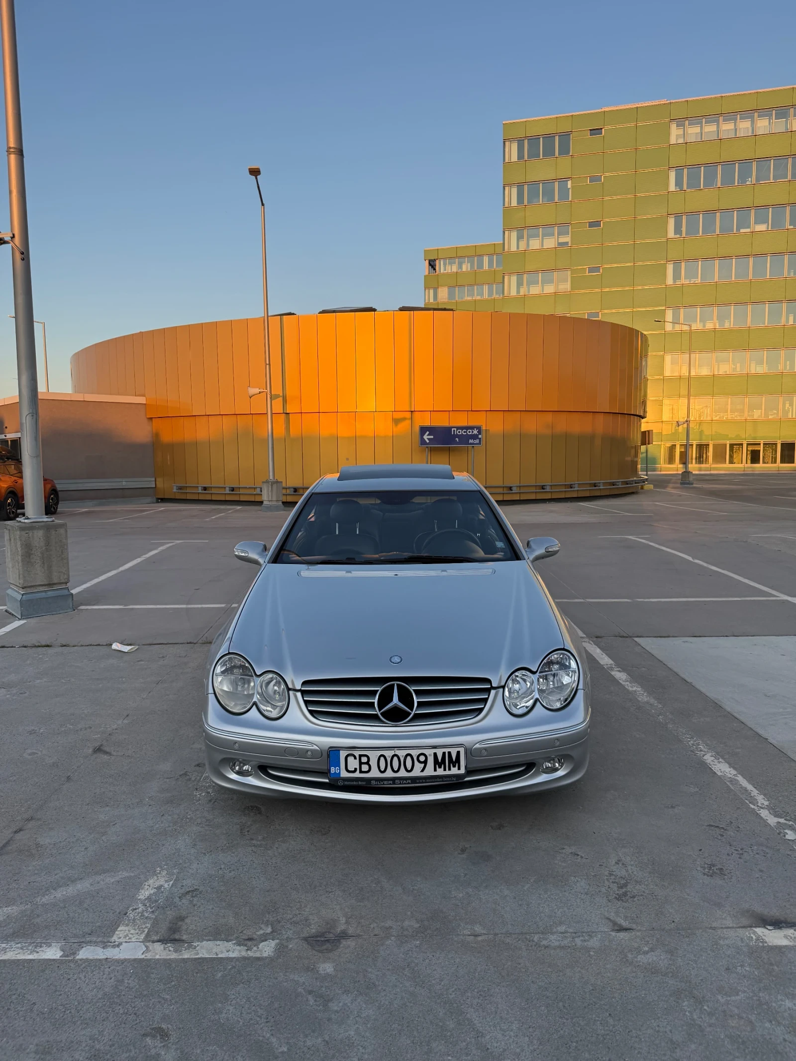 Mercedes-Benz CLK w209 320 Бензин/Газ, снимка 2 - Автомобили и джипове - 55504686