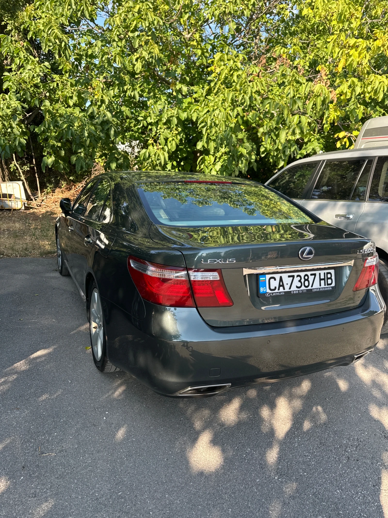 Lexus LS 600, снимка 3 - Автомобили и джипове - 55621401