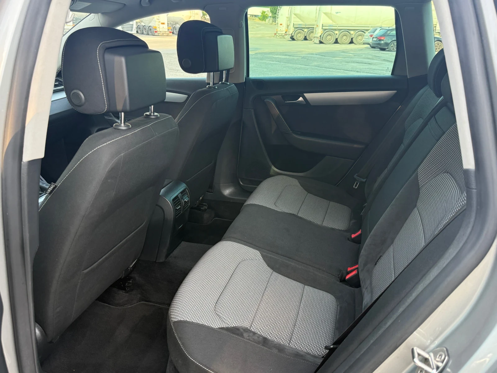 VW Alltrack 2.0 TDI HIGHLINE, снимка 13 - Автомобили и джипове - 55658169