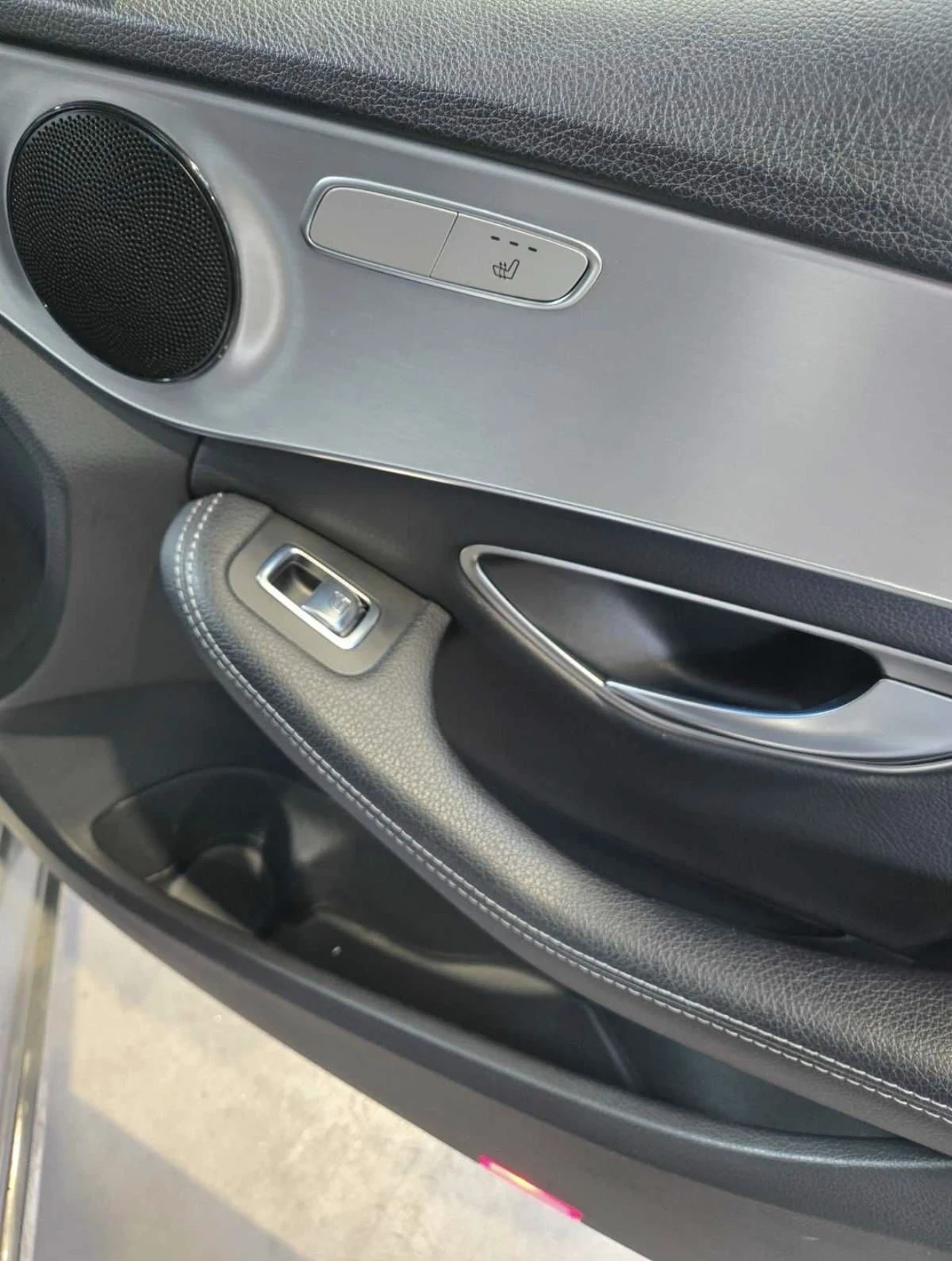 Mercedes-Benz C 350, снимка 4 - Автомобили и джипове - 55709754