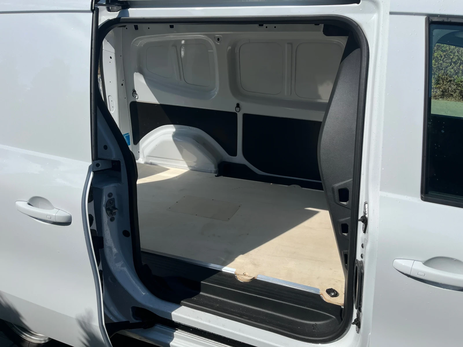 Renault Kangoo E-TECH ELECTRIC GRAND, снимка 6 - Автомобили и джипове - 55717735