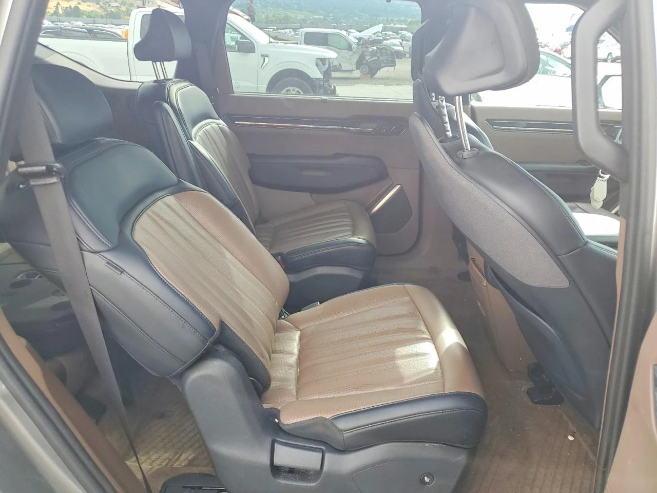 Kia EV9 Gt Line, снимка 10 - Автомобили и джипове - 55812795