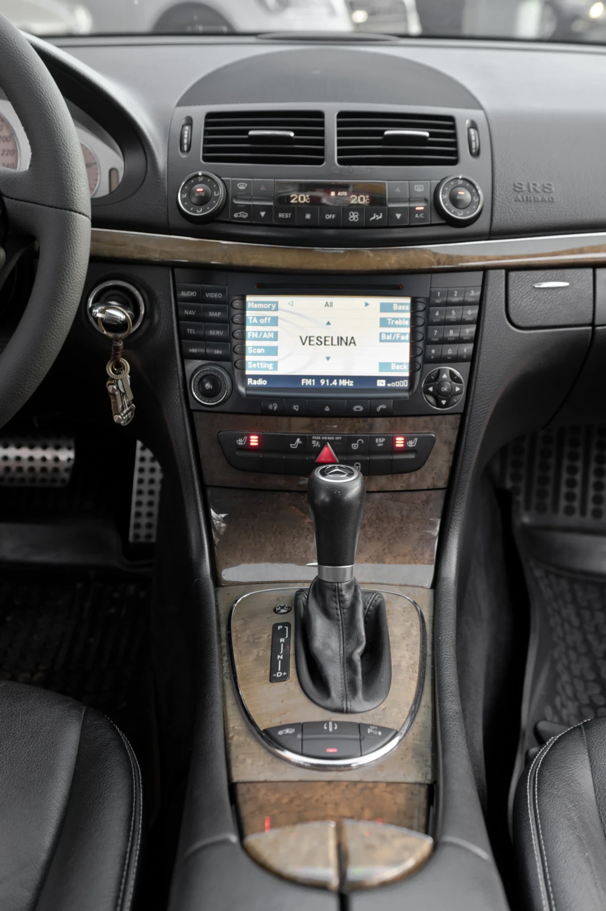 Mercedes-Benz E 320 EVO/4M/XENON/F1 | Mobile.bg � ����������� 12