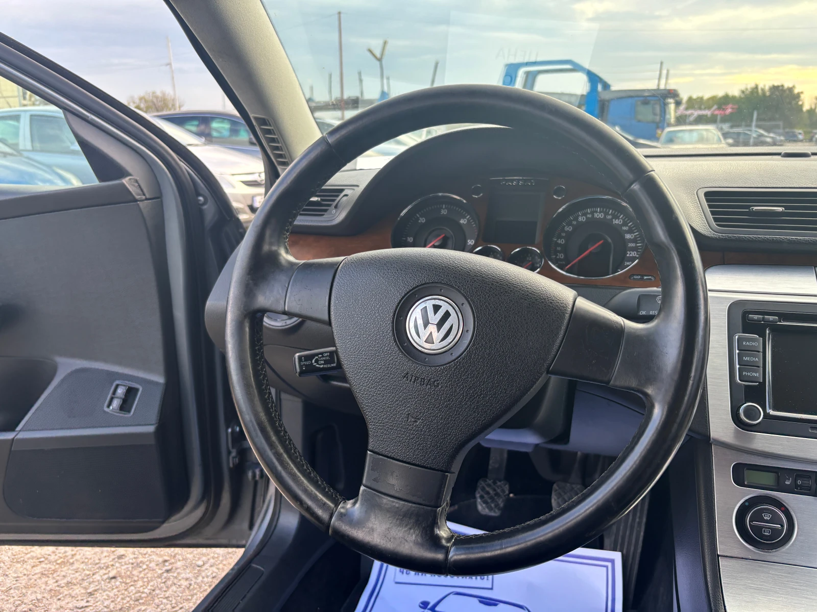VW Passat 2.0TDI 140�.� / ���� | Mobile.bg � ����������� 13