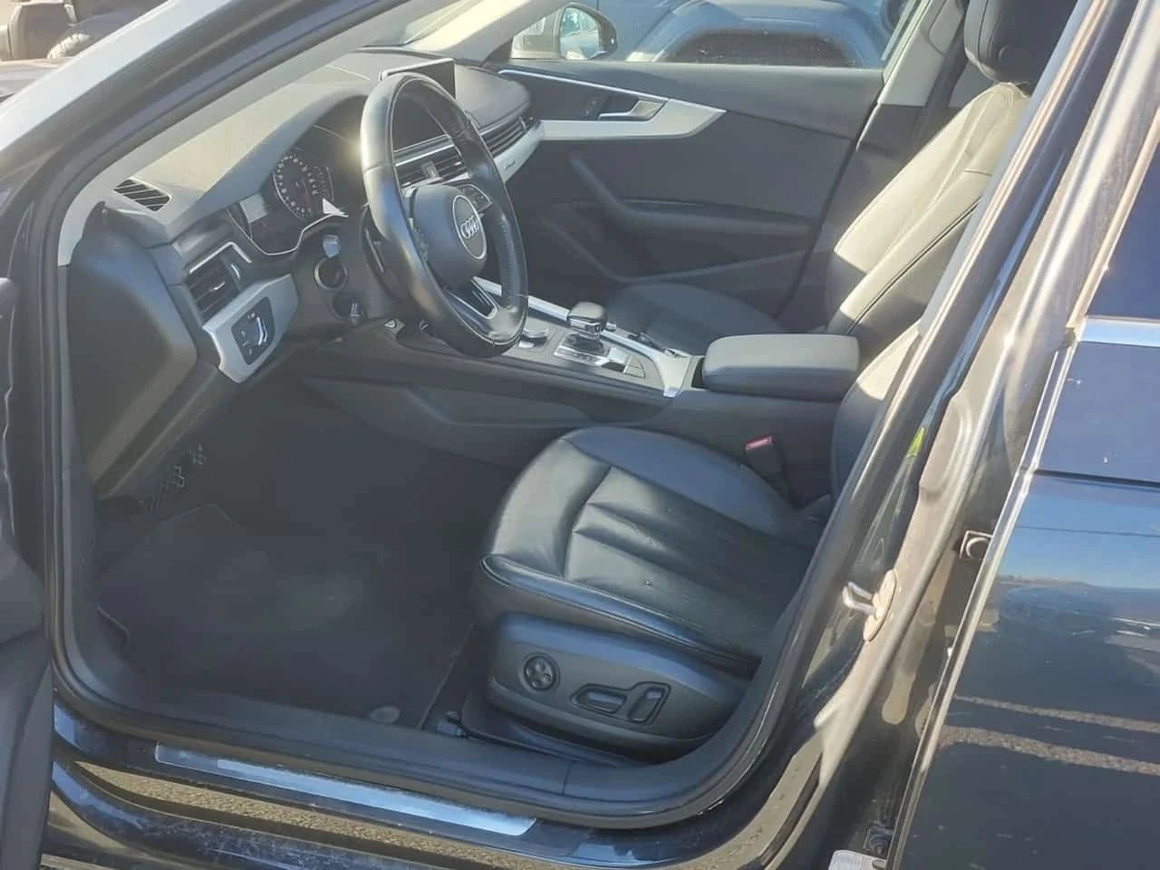 Audi A4, снимка 8 - Автомобили и джипове - 56730385