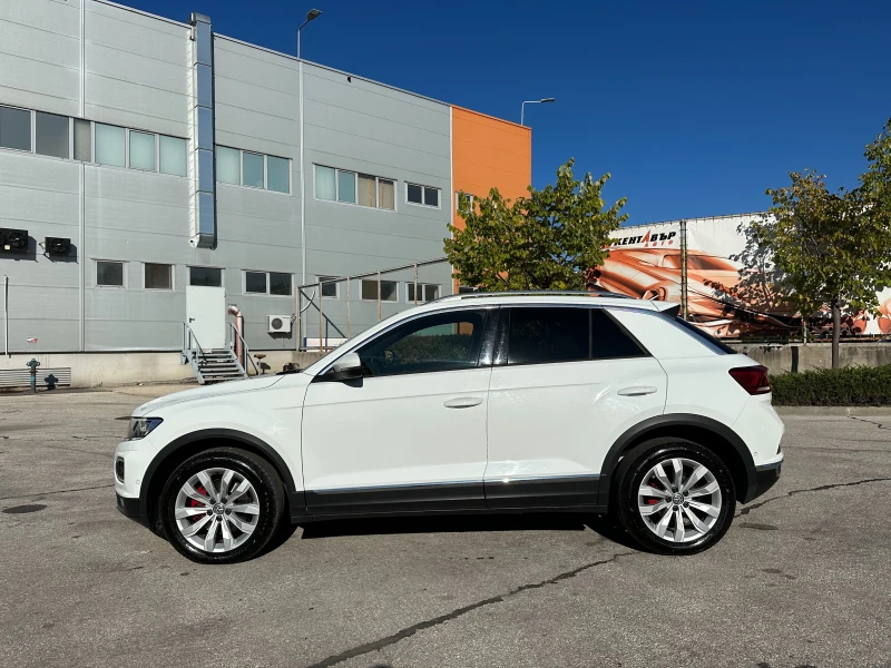 VW T-Roc 2.0TDI Автомат 4х4, снимка 2 - Автомобили и джипове - 47375201