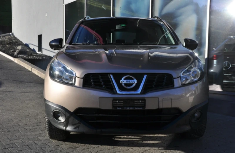 Nissan Qashqai 2.0i 141k.c TEKNA ШВЕЙЦАРИЯ 4WD  , снимка 3 - Автомобили и джипове - 48471431