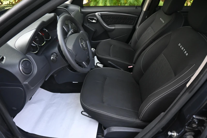 Dacia Duster = FACELIFT= GAS, снимка 8 - Автомобили и джипове - 52549341