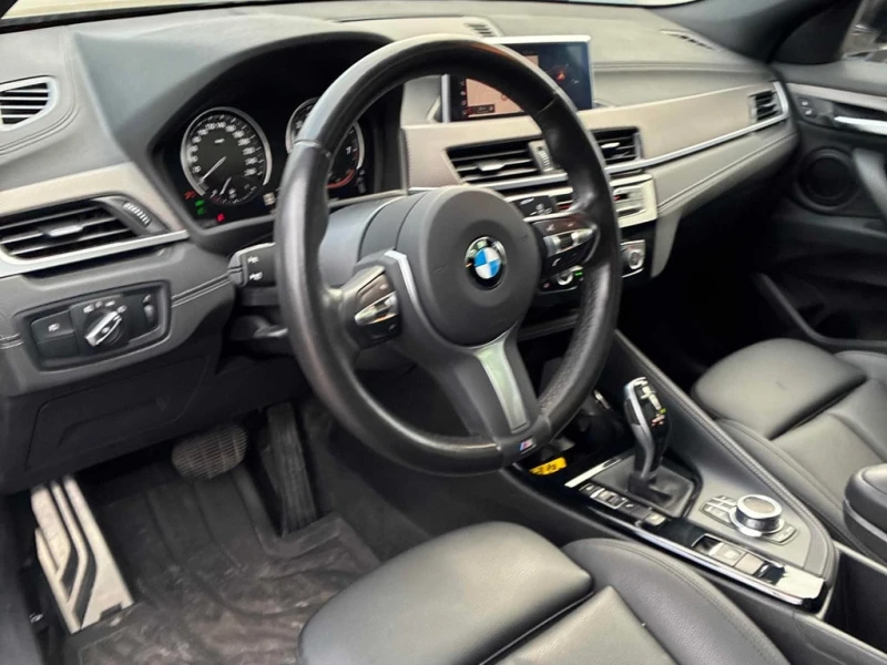 BMW X2 * xDrive28i * М ПАКЕТ * ПОДГРЕВИ * PANO, снимка 5 - Автомобили и джипове - 53447807