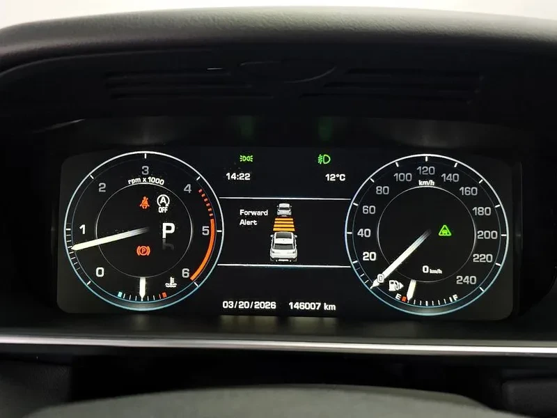 Land Rover Range Rover Sport 3.0D, снимка 8 - Автомобили и джипове - 54500564