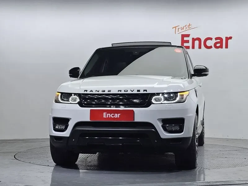 Land Rover Range Rover Sport 3.0D, снимка 3 - Автомобили и джипове - 54500564
