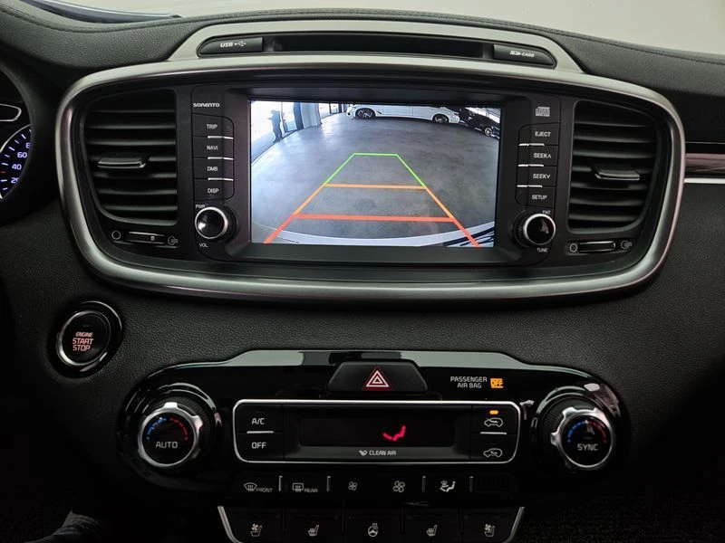 Kia Sorento Diesel 2.2 4WD| 200�.�. | Mobile.bg � ����������� 17