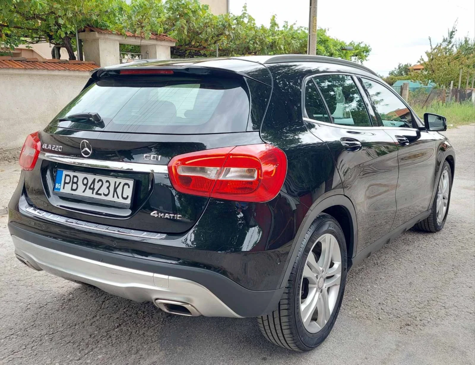 Mercedes-Benz GLA 220 AMG , Self Parking, Bluetec , Перфектна - изображение 6