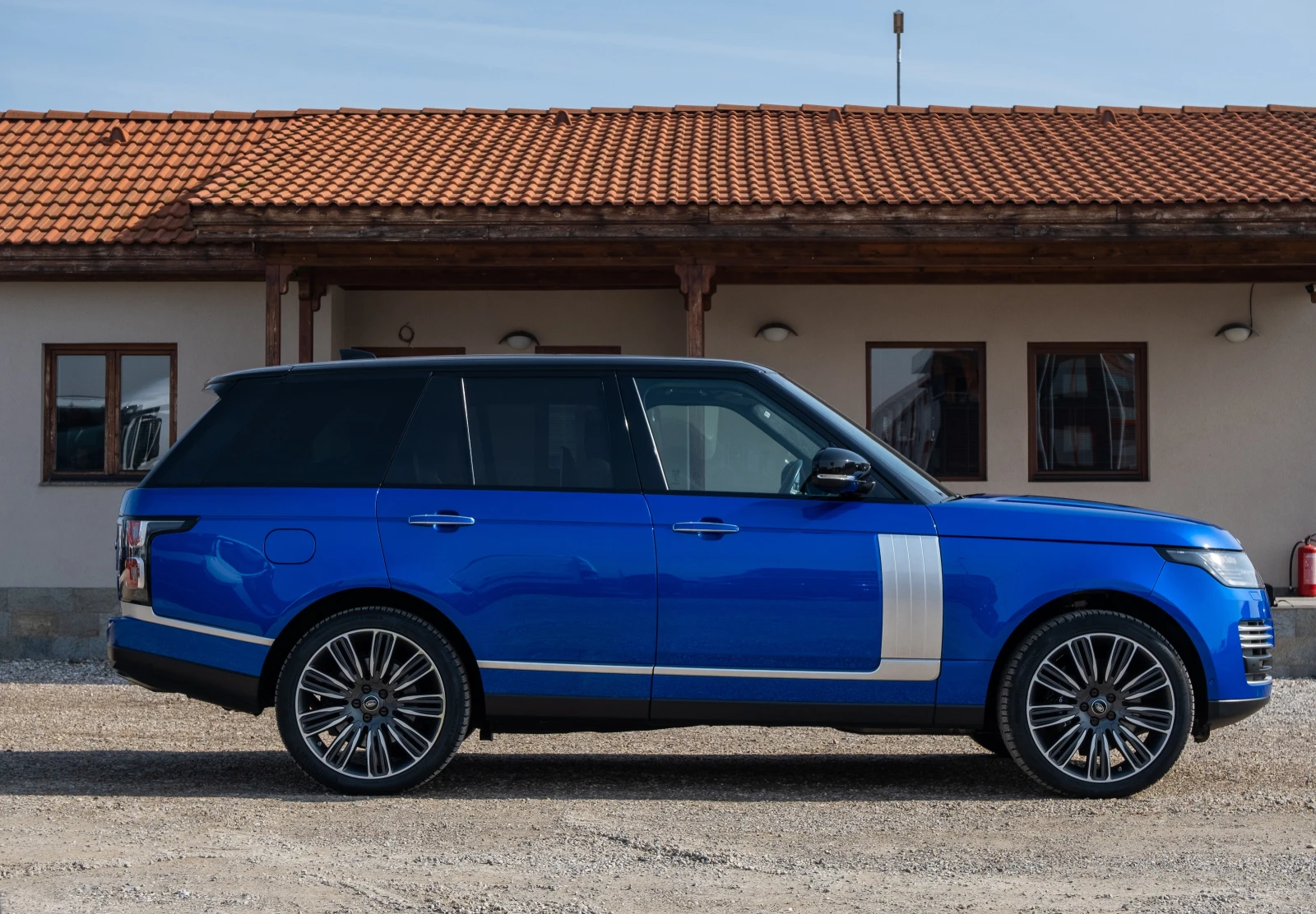 Land Rover Range rover AUTOBIOGRAPHY P525 5.0 V8 - изображение 6