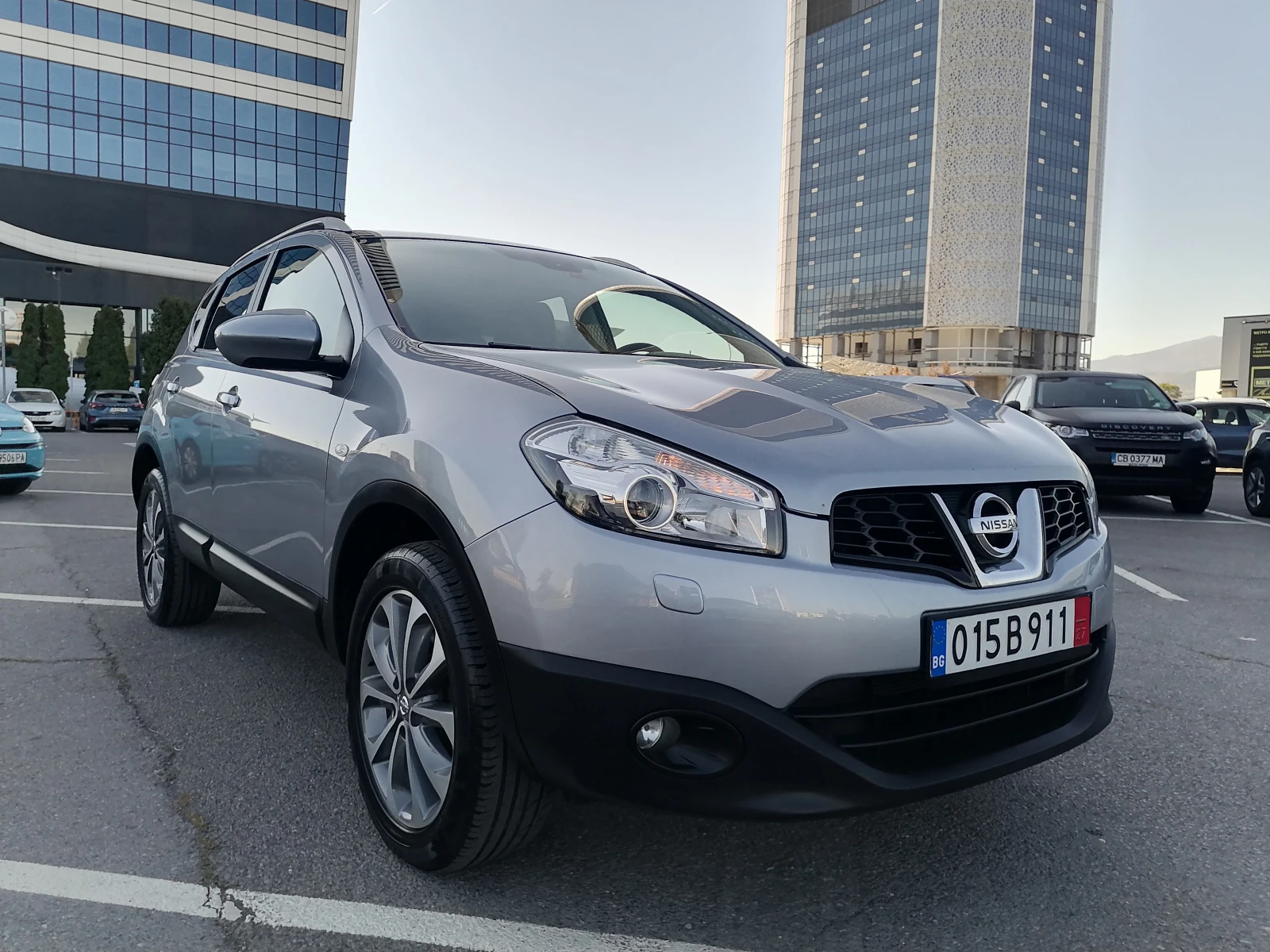 Nissan Qashqai 2.0i 4x4 Full - изображение 5
