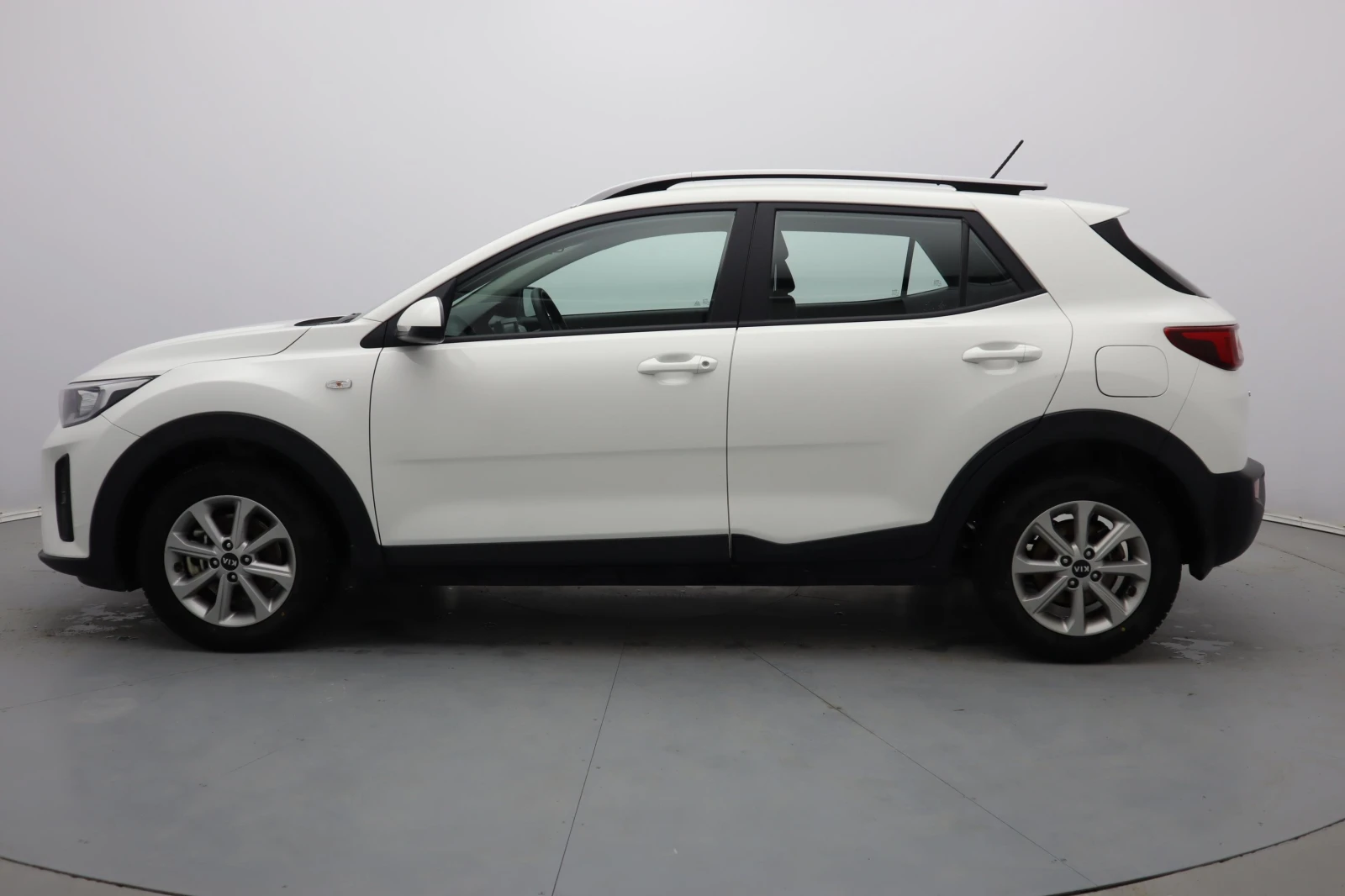 Kia Stonic  - изображение 8