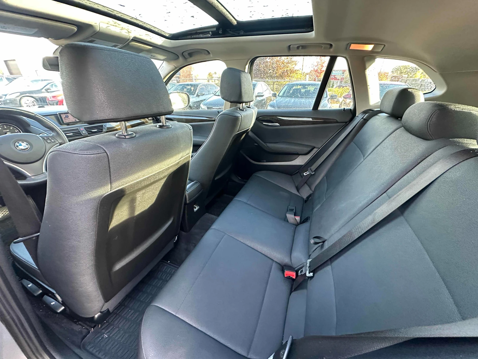 BMW X1 28I * CARFAX *    | Mobile.bg   11