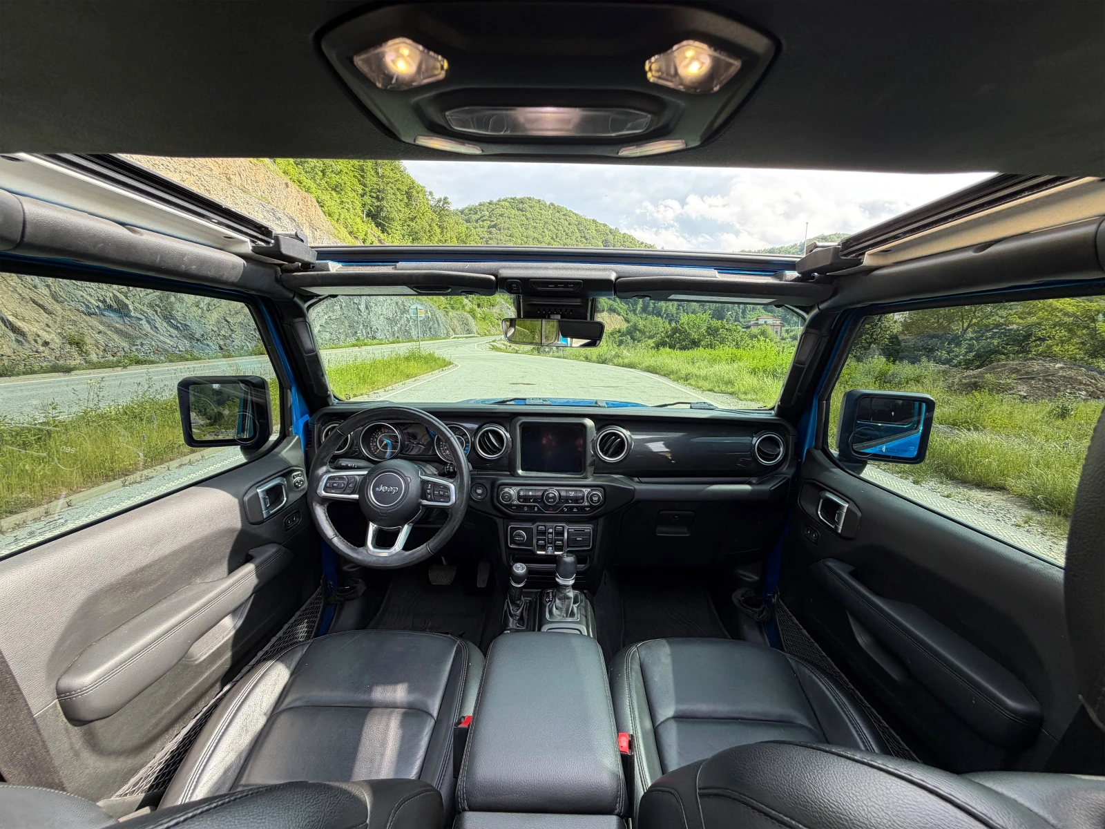 Jeep Wrangler UNLIMITED SAHARA ALTITUDE, снимка 8 - Автомобили и джипове - 54748927