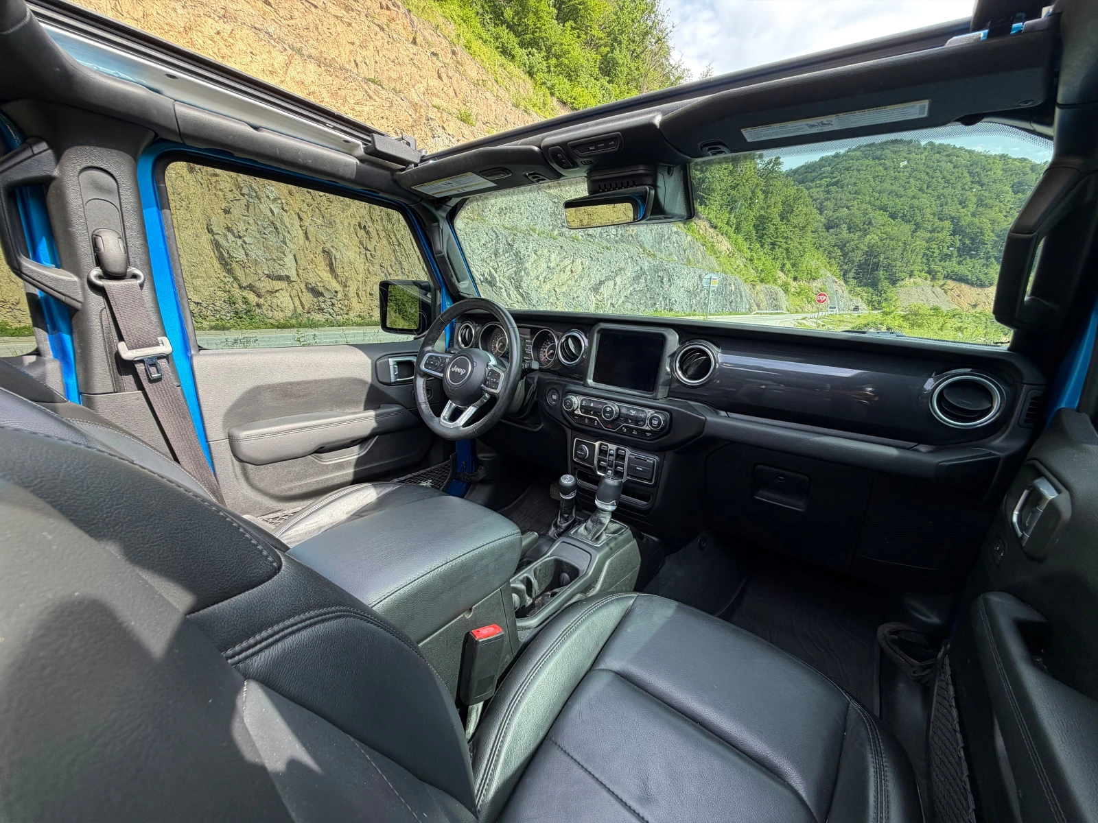 Jeep Wrangler UNLIMITED SAHARA ALTITUDE, снимка 9 - Автомобили и джипове - 54748927