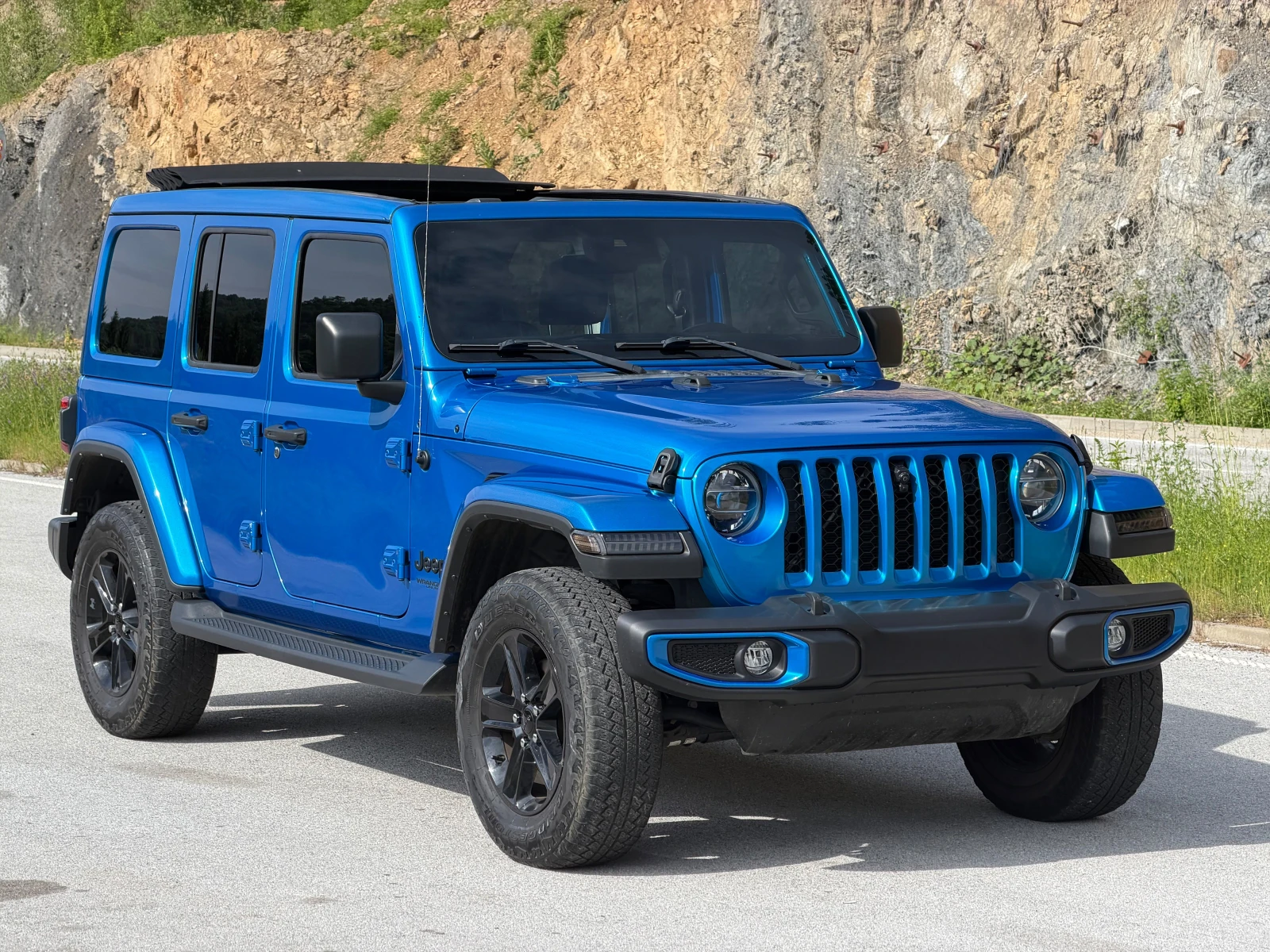 Jeep Wrangler UNLIMITED SAHARA ALTITUDE, снимка 2 - Автомобили и джипове - 54748927