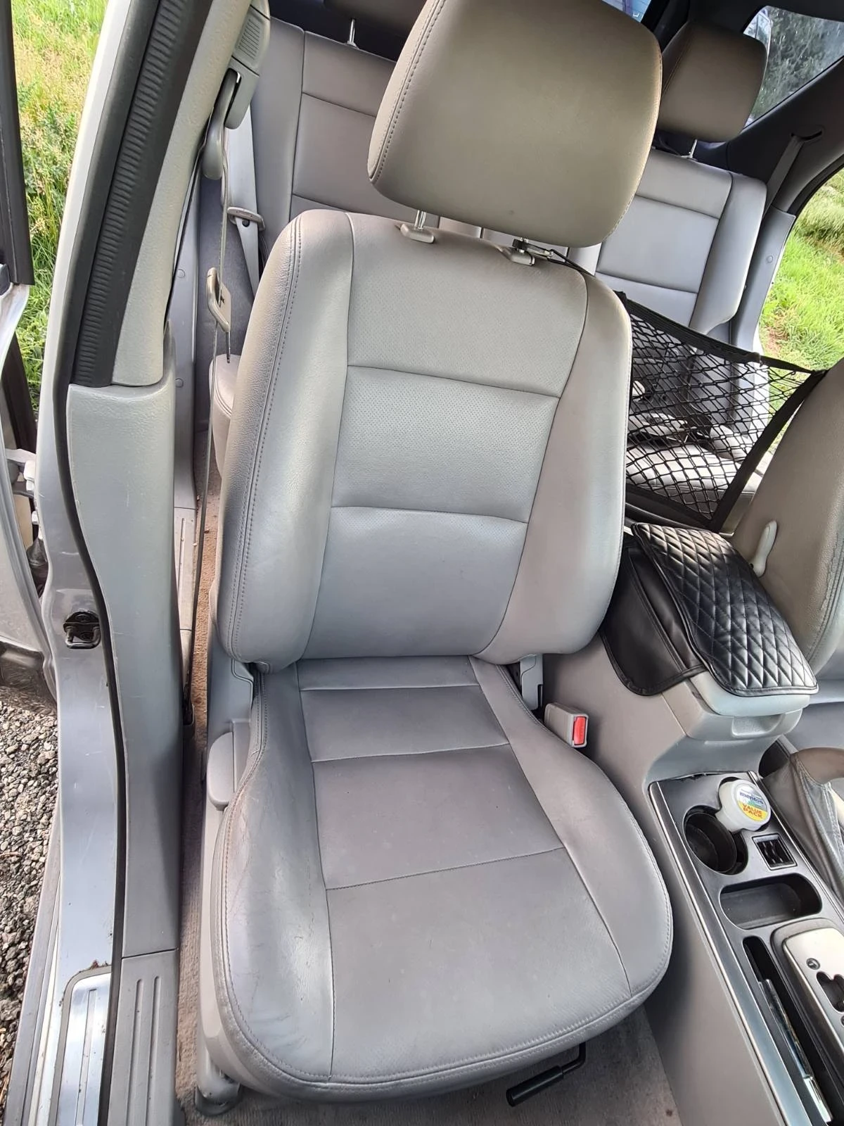 Kia Sorento 3, 5 Бензин 195 коня, снимка 3 - Автомобили и джипове - 54749910