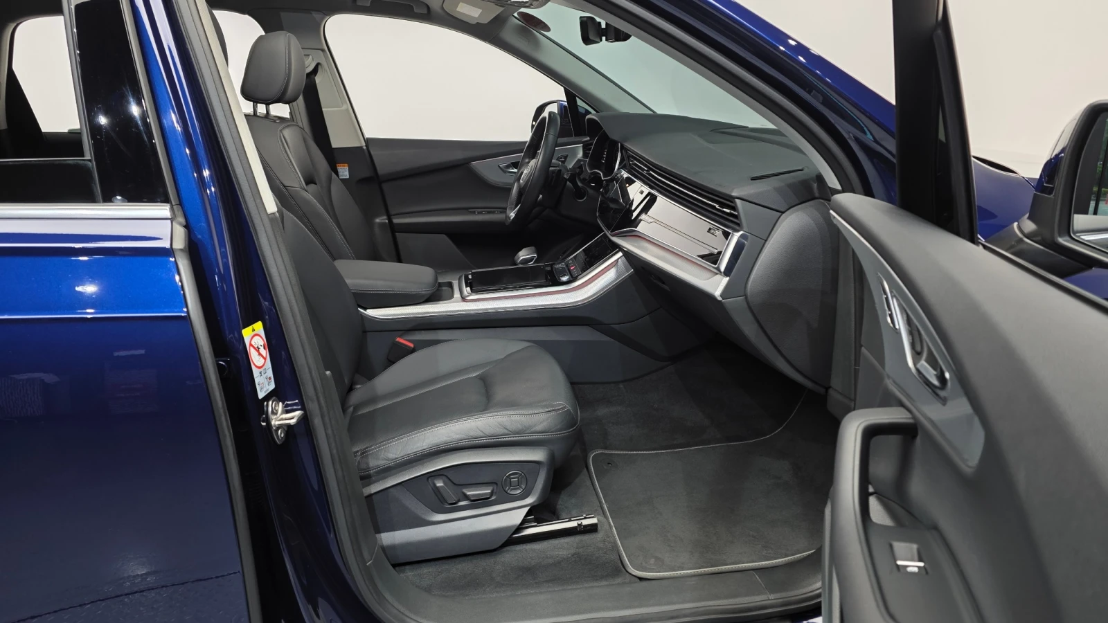 Audi Q7 | DISTRONIC | ОБДХУВАНЕ | 360 | , снимка 10 - Автомобили и джипове - 55073245