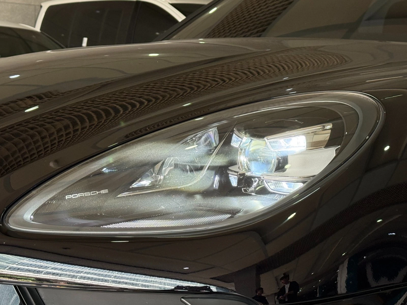 Porsche Macan ЛЮК* 360* KEYLESS* ПОДГРЕВ ВОЛАН* КРАЙНА ЦЕНА, снимка 3 - Автомобили и джипове - 55271962