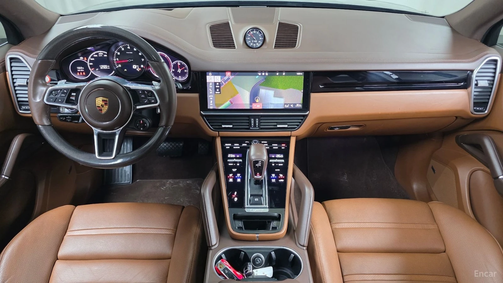 Porsche Cayenne 3.0* HUD* 360* КОЖА* ОБДУХВ* НАВИ* ПАНО, снимка 5 - Автомобили и джипове - 55528344