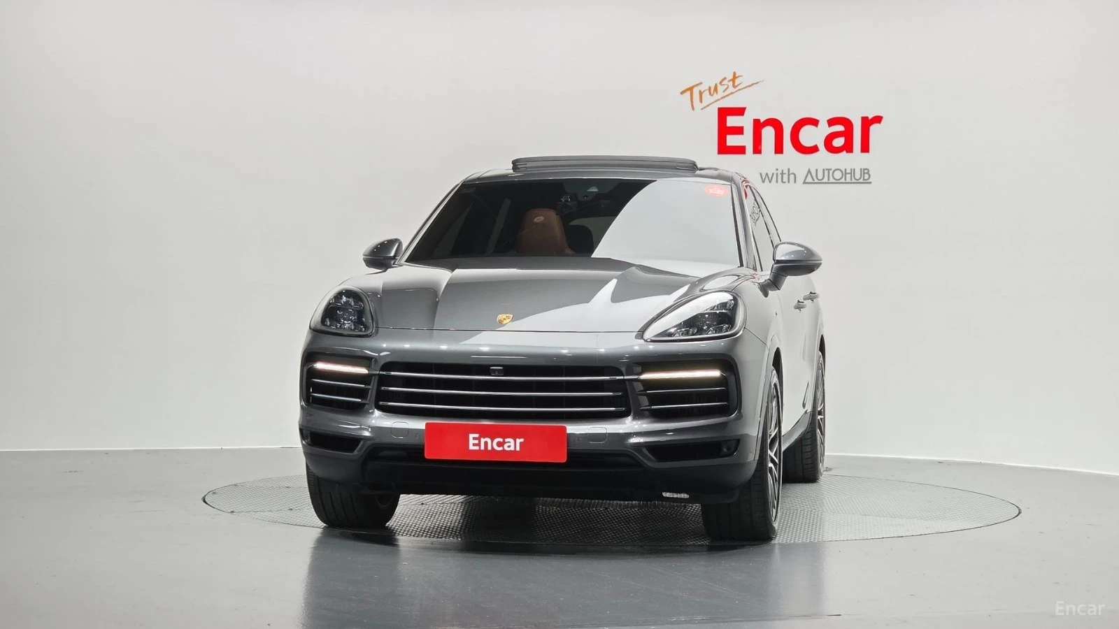 Porsche Cayenne 3.0* HUD* 360* КОЖА* ОБДУХВ* НАВИ* ПАНО, снимка 3 - Автомобили и джипове - 55528344