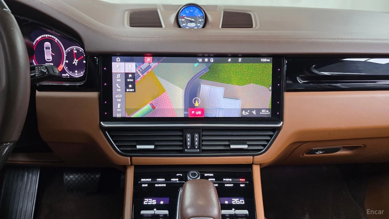 Porsche Cayenne 3.0* HUD* 360* КОЖА* ОБДУХВ* НАВИ* ПАНО, снимка 12 - Автомобили и джипове - 55528344