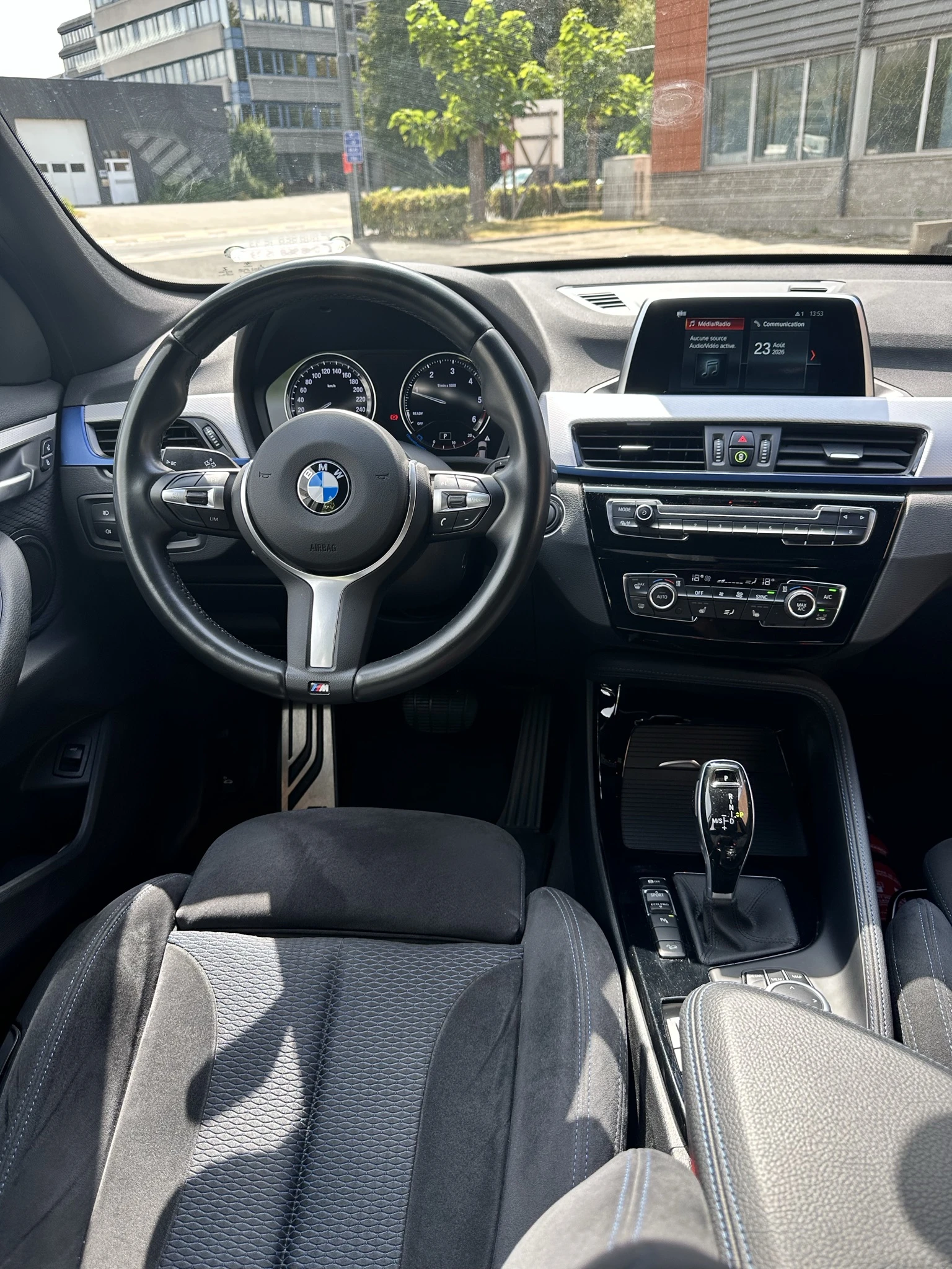 BMW X1, снимка 7 - Автомобили и джипове - 56054250