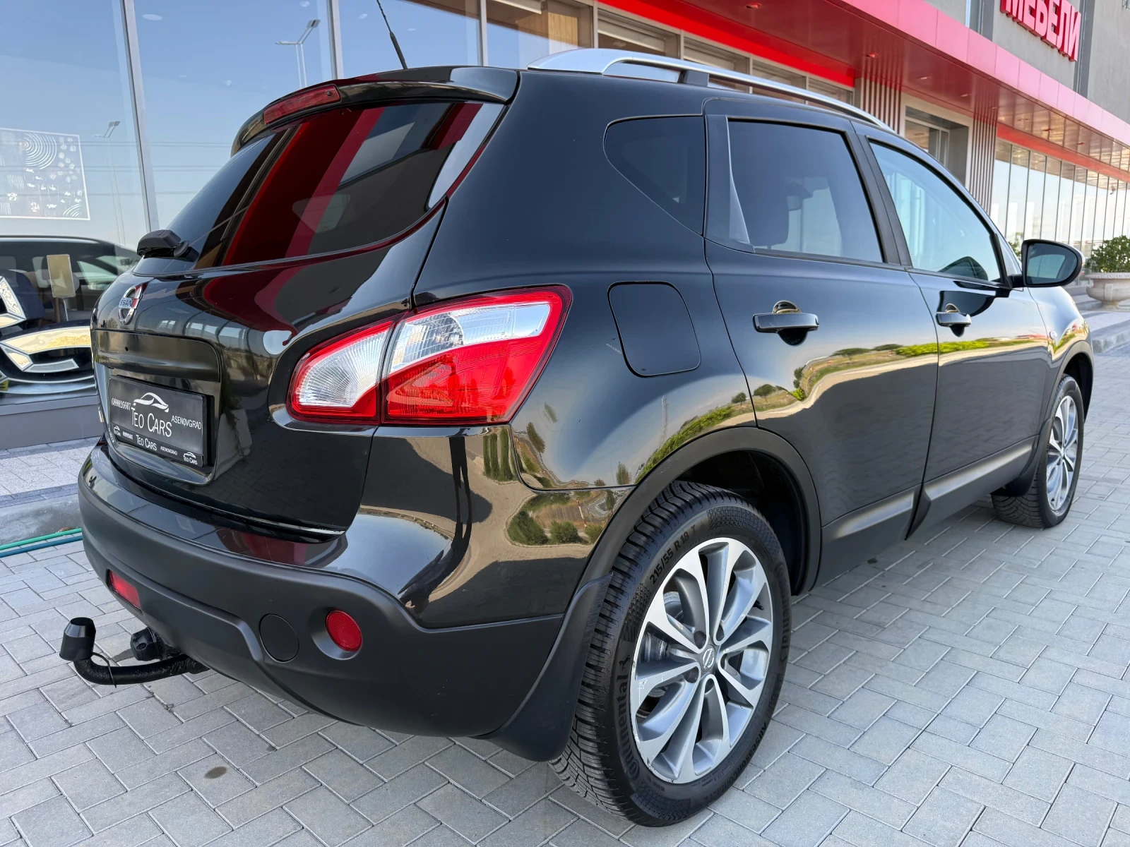Nissan Qashqai 2.0i AVTOMAT / NAVI / CAMERA / PANORAMA , снимка 7 - Автомобили и джипове - 56153397