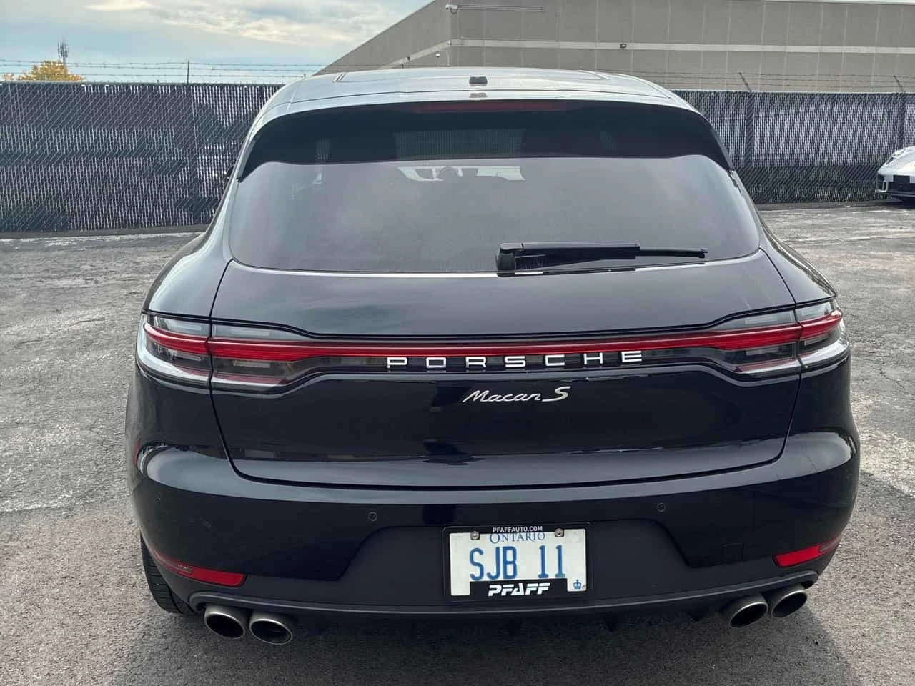 Porsche Macan * S * KEYLESS * KEYLESS * ПОДГРЕВ * , снимка 4 - Автомобили и джипове - 56331456