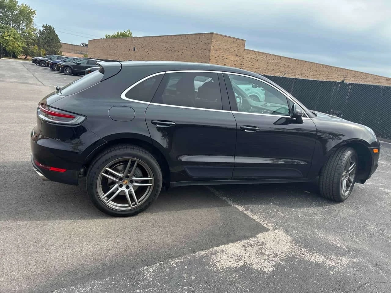 Porsche Macan * S * KEYLESS * KEYLESS * ПОДГРЕВ * , снимка 3 - Автомобили и джипове - 56331456