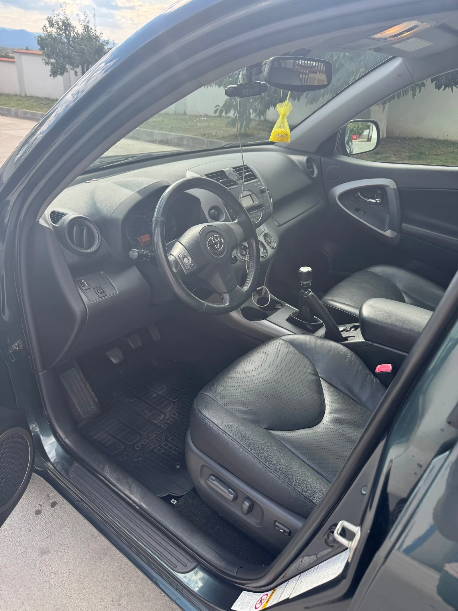 Toyota Rav4, снимка 5 - Автомобили и джипове - 56415967