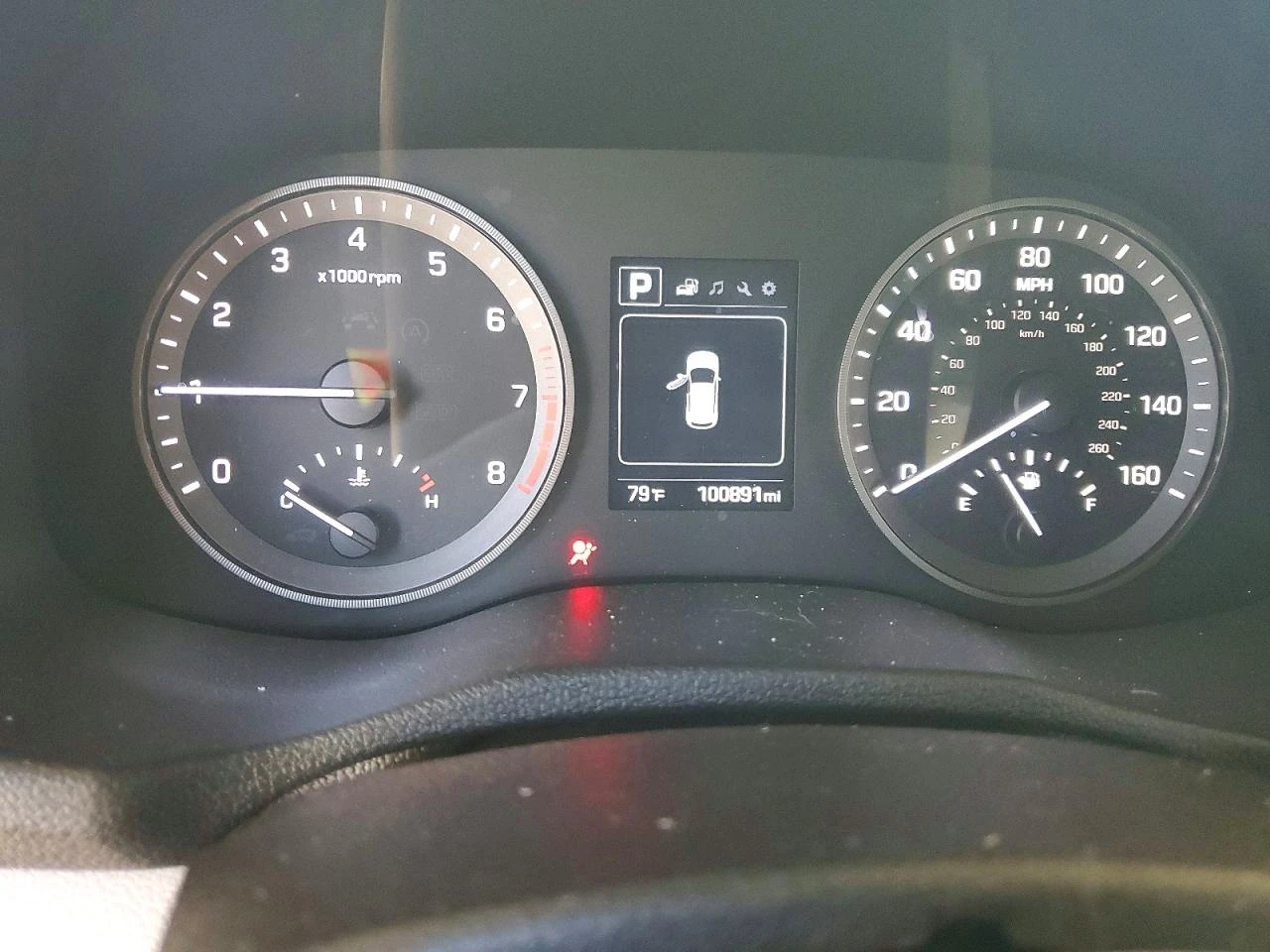 Hyundai Tucson 2.0l Sel, снимка 9 - Автомобили и джипове - 56511467