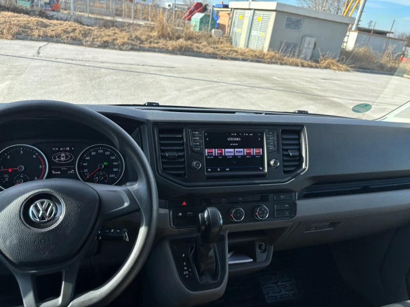 VW Crafter 2.0, снимка 9 - Бусове и автобуси - 48574302