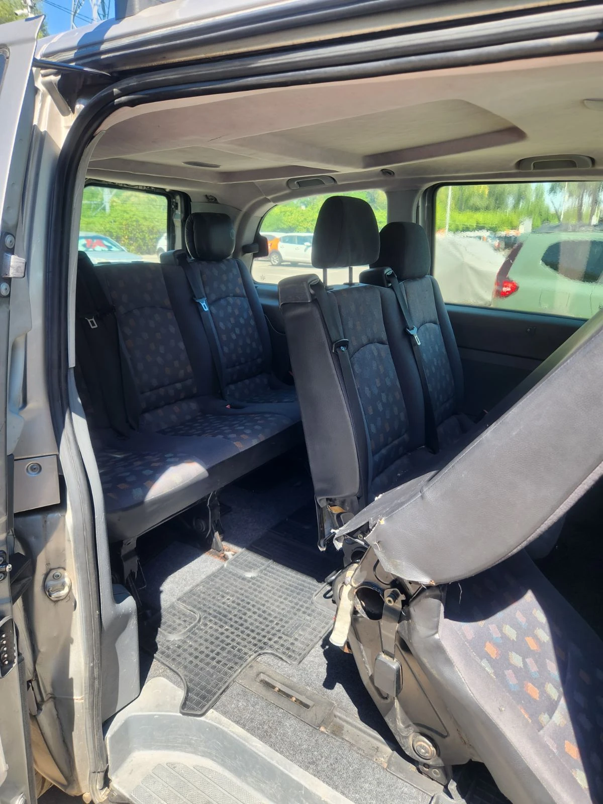 Mercedes-Benz Vito 111 CDI, снимка 9 - Бусове и автобуси - 55794325