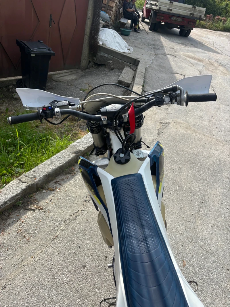 Husqvarna FE 350, снимка 4 - Мотоциклети и мототехника - 52342902