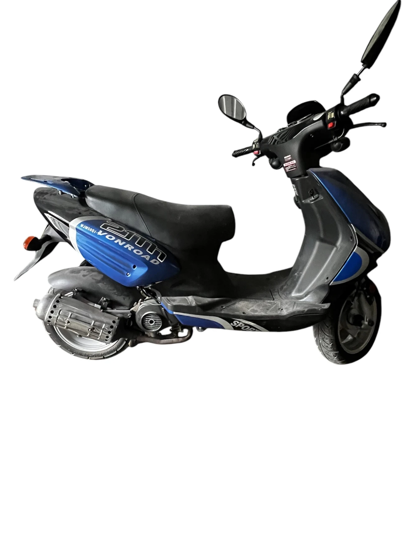 ADLI 50 Скутер