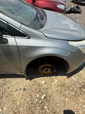 Предни калници за Toyota Avensis 2009-2014г, снимка 1